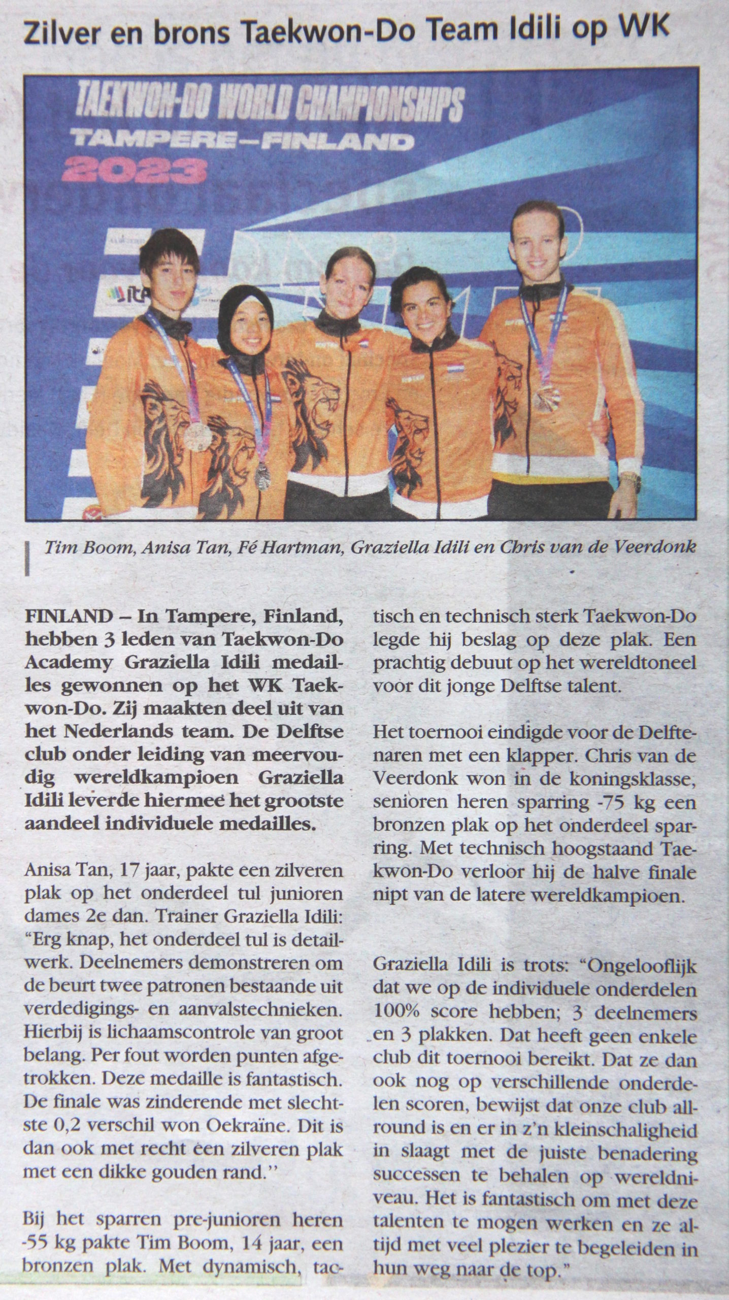 Artikel over WK medaillewinnaars taekwon-do in de lokale krant Delft op Zondag