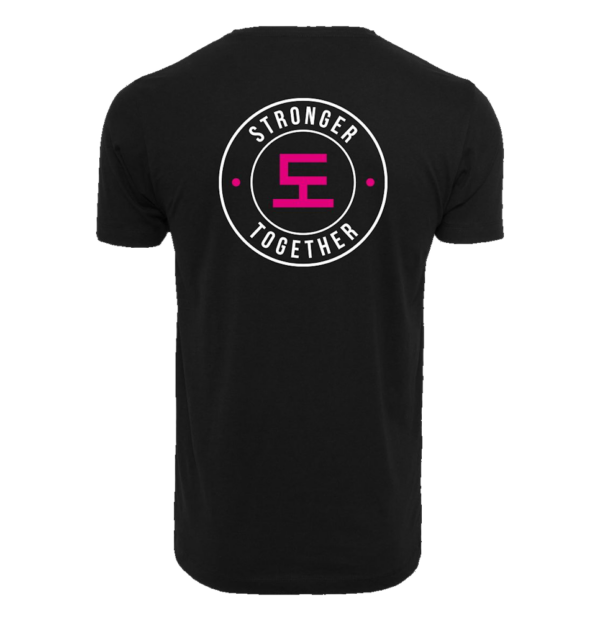 T-Shirt zwart regular achterkant stronger together
